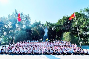 HỌC SINH KHỐI 5 TRƯỜNG TIỂU HỌC HOÀNG ĐỒNG  TRẢI NGHIỆM, TÌM HIỂU LỊCH SỬ VÀ VĂN HÓA QUÊ HƯƠNG XỨ LẠNG
